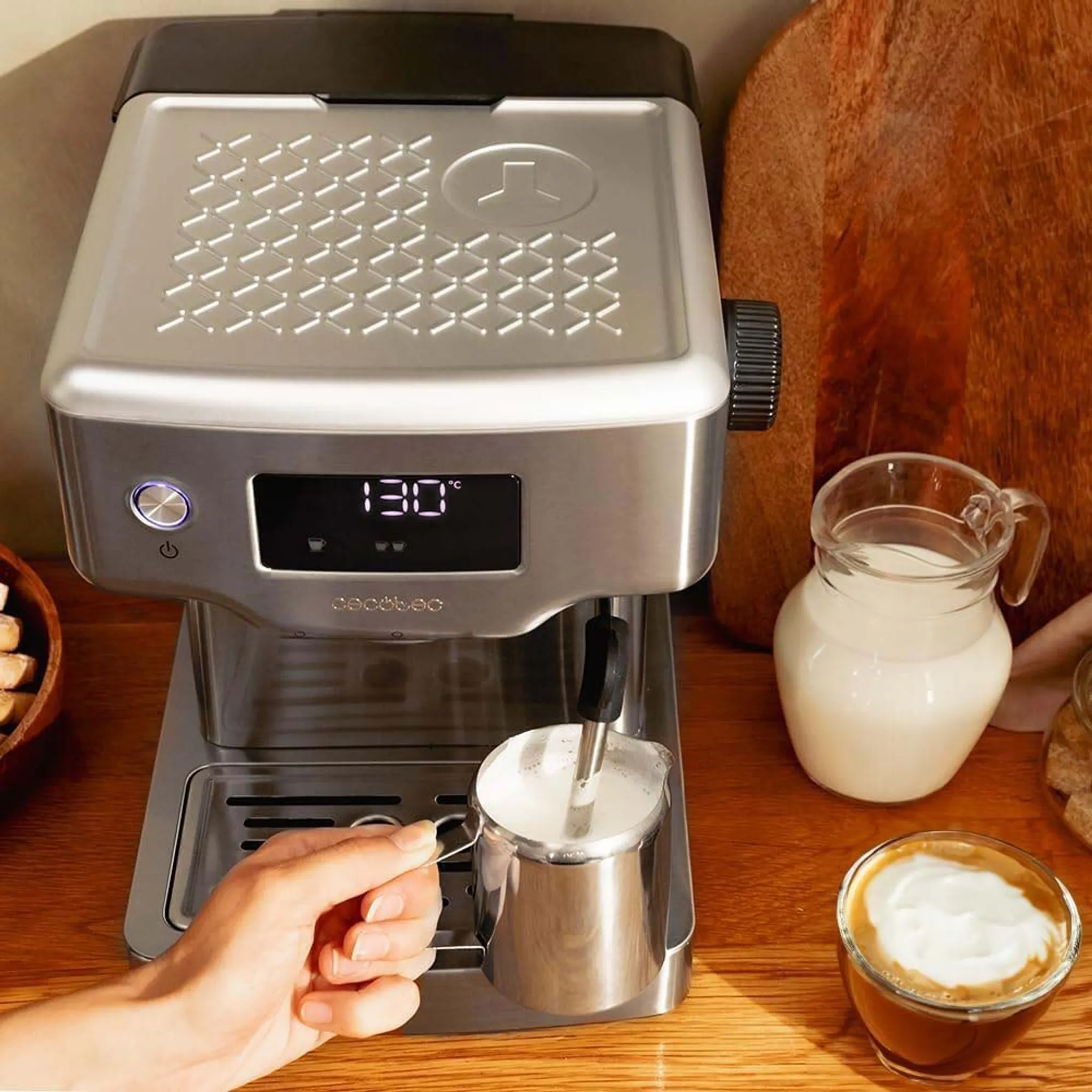 Cecotec Barista-Kaffeemaschine mit 20 bar, Manometer und Thermoblock - B-Ware gut